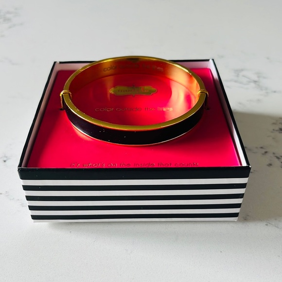 Mud Pie Hidden Message woman’s Bangle. - Picture 8 of 14